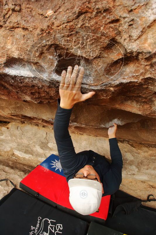 Bouldering in Hueco Tanks on 12/28/2019 with Blue Lizard Climbing and Yoga

Filename: SRM_20191228_1113420.jpg
Aperture: f/5.6
Shutter Speed: 1/400
Body: Canon EOS-1D Mark II
Lens: Canon EF 16-35mm f/2.8 L