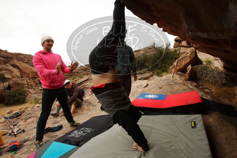 Bouldering in Hueco Tanks on 12/28/2019 with Blue Lizard Climbing and Yoga

Filename: SRM_20191228_1135420.jpg
Aperture: f/8.0
Shutter Speed: 1/250
Body: Canon EOS-1D Mark II
Lens: Canon EF 16-35mm f/2.8 L