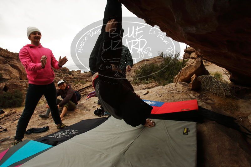 Bouldering in Hueco Tanks on 12/28/2019 with Blue Lizard Climbing and Yoga

Filename: SRM_20191228_1135500.jpg
Aperture: f/9.0
Shutter Speed: 1/250
Body: Canon EOS-1D Mark II
Lens: Canon EF 16-35mm f/2.8 L