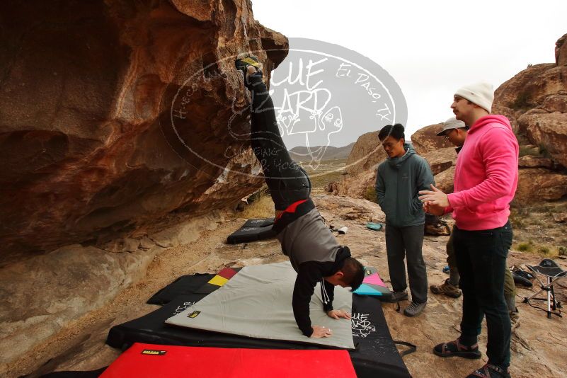 Bouldering in Hueco Tanks on 12/28/2019 with Blue Lizard Climbing and Yoga

Filename: SRM_20191228_1150300.jpg
Aperture: f/8.0
Shutter Speed: 1/250
Body: Canon EOS-1D Mark II
Lens: Canon EF 16-35mm f/2.8 L