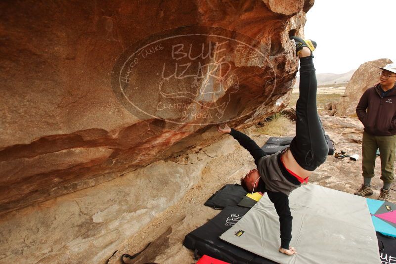 Bouldering in Hueco Tanks on 12/28/2019 with Blue Lizard Climbing and Yoga

Filename: SRM_20191228_1150380.jpg
Aperture: f/5.6
Shutter Speed: 1/250
Body: Canon EOS-1D Mark II
Lens: Canon EF 16-35mm f/2.8 L