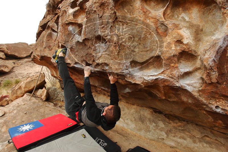 Bouldering in Hueco Tanks on 12/28/2019 with Blue Lizard Climbing and Yoga

Filename: SRM_20191228_1150490.jpg
Aperture: f/6.3
Shutter Speed: 1/250
Body: Canon EOS-1D Mark II
Lens: Canon EF 16-35mm f/2.8 L