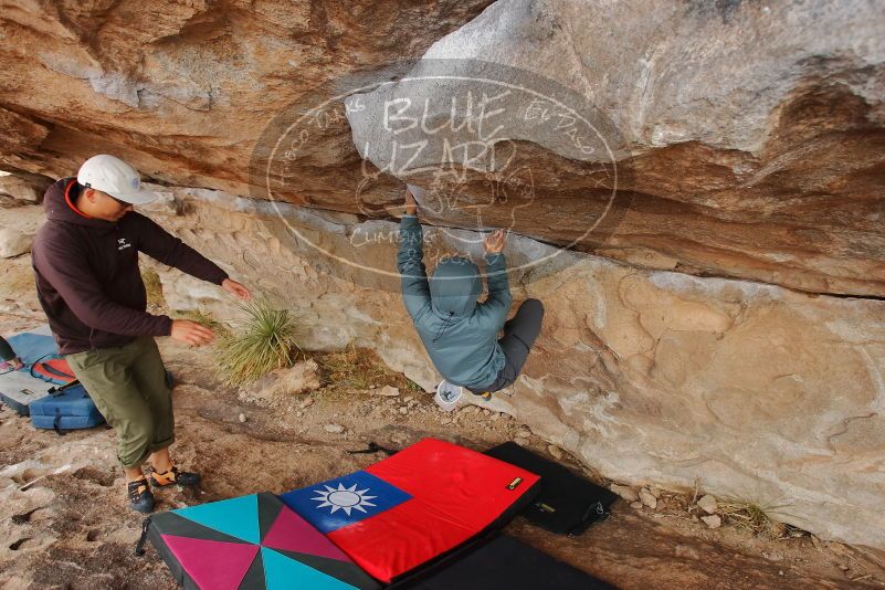 Bouldering in Hueco Tanks on 12/28/2019 with Blue Lizard Climbing and Yoga

Filename: SRM_20191228_1212030.jpg
Aperture: f/5.6
Shutter Speed: 1/250
Body: Canon EOS-1D Mark II
Lens: Canon EF 16-35mm f/2.8 L