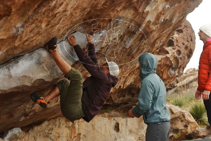 Bouldering in Hueco Tanks on 12/28/2019 with Blue Lizard Climbing and Yoga

Filename: SRM_20191228_1244580.jpg
Aperture: f/4.0
Shutter Speed: 1/400
Body: Canon EOS-1D Mark II
Lens: Canon EF 50mm f/1.8 II