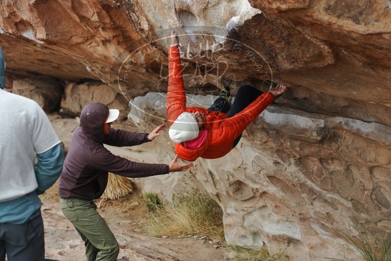 Bouldering in Hueco Tanks on 12/28/2019 with Blue Lizard Climbing and Yoga

Filename: SRM_20191228_1327410.jpg
Aperture: f/4.0
Shutter Speed: 1/400
Body: Canon EOS-1D Mark II
Lens: Canon EF 50mm f/1.8 II