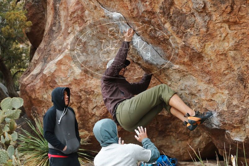 Bouldering in Hueco Tanks on 12/28/2019 with Blue Lizard Climbing and Yoga

Filename: SRM_20191228_1436220.jpg
Aperture: f/3.5
Shutter Speed: 1/250
Body: Canon EOS-1D Mark II
Lens: Canon EF 50mm f/1.8 II