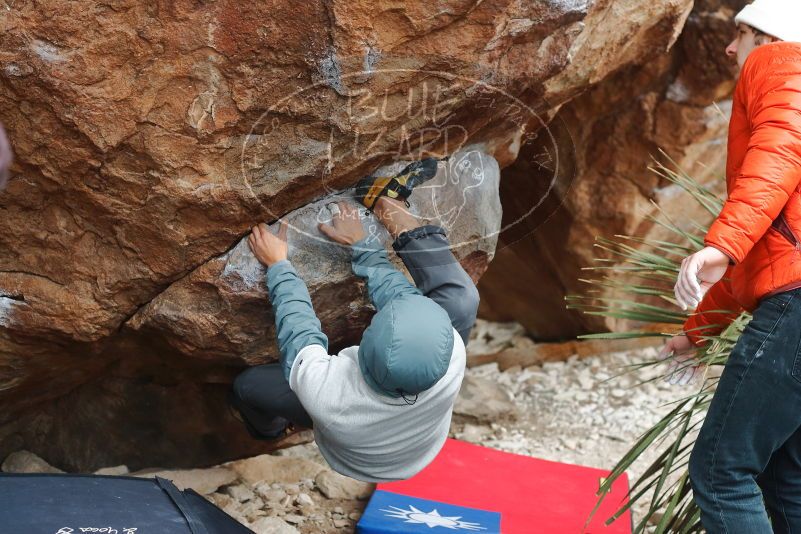 Bouldering in Hueco Tanks on 12/28/2019 with Blue Lizard Climbing and Yoga

Filename: SRM_20191228_1504090.jpg
Aperture: f/4.0
Shutter Speed: 1/250
Body: Canon EOS-1D Mark II
Lens: Canon EF 50mm f/1.8 II