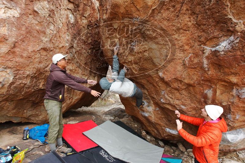 Bouldering in Hueco Tanks on 12/28/2019 with Blue Lizard Climbing and Yoga

Filename: SRM_20191228_1527400.jpg
Aperture: f/5.0
Shutter Speed: 1/250
Body: Canon EOS-1D Mark II
Lens: Canon EF 16-35mm f/2.8 L