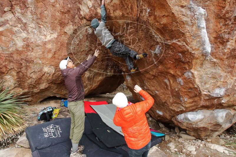 Bouldering in Hueco Tanks on 12/28/2019 with Blue Lizard Climbing and Yoga

Filename: SRM_20191228_1530500.jpg
Aperture: f/5.6
Shutter Speed: 1/250
Body: Canon EOS-1D Mark II
Lens: Canon EF 16-35mm f/2.8 L