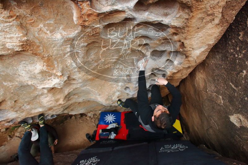 Bouldering in Hueco Tanks on 12/28/2019 with Blue Lizard Climbing and Yoga

Filename: SRM_20191228_1618050.jpg
Aperture: f/5.6
Shutter Speed: 1/250
Body: Canon EOS-1D Mark II
Lens: Canon EF 16-35mm f/2.8 L