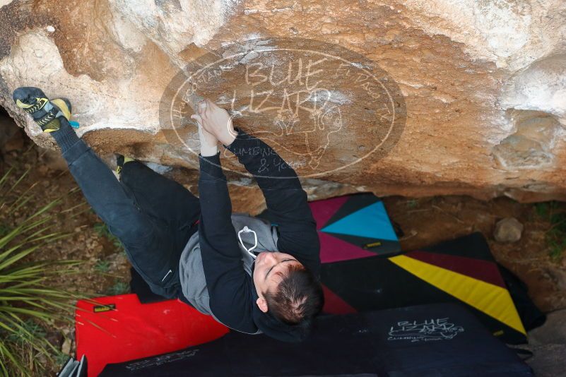 Bouldering in Hueco Tanks on 12/28/2019 with Blue Lizard Climbing and Yoga

Filename: SRM_20191228_1642140.jpg
Aperture: f/5.0
Shutter Speed: 1/250
Body: Canon EOS-1D Mark II
Lens: Canon EF 50mm f/1.8 II