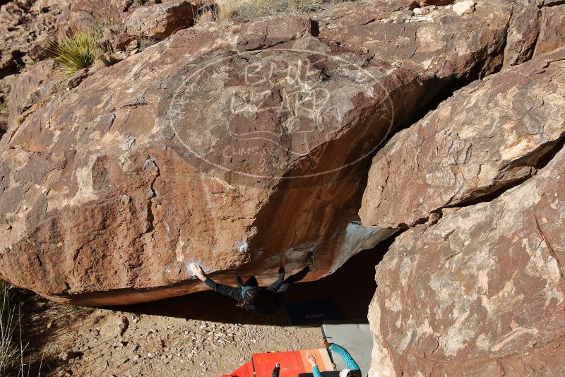 Bouldering in Hueco Tanks on 12/29/2019 with Blue Lizard Climbing and Yoga

Filename: SRM_20191229_1227460.jpg
Aperture: f/8.0
Shutter Speed: 1/250
Body: Canon EOS-1D Mark II
Lens: Canon EF 16-35mm f/2.8 L