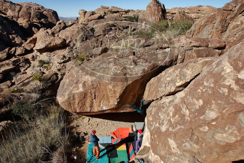 Bouldering in Hueco Tanks on 12/29/2019 with Blue Lizard Climbing and Yoga

Filename: SRM_20191229_1230120.jpg
Aperture: f/8.0
Shutter Speed: 1/250
Body: Canon EOS-1D Mark II
Lens: Canon EF 16-35mm f/2.8 L