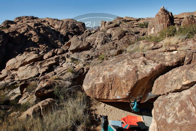 Bouldering in Hueco Tanks on 12/29/2019 with Blue Lizard Climbing and Yoga

Filename: SRM_20191229_1249090.jpg
Aperture: f/8.0
Shutter Speed: 1/250
Body: Canon EOS-1D Mark II
Lens: Canon EF 16-35mm f/2.8 L