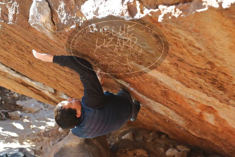 Bouldering in Hueco Tanks on 12/29/2019 with Blue Lizard Climbing and Yoga

Filename: SRM_20191229_1528060.jpg
Aperture: f/4.5
Shutter Speed: 1/320
Body: Canon EOS-1D Mark II
Lens: Canon EF 50mm f/1.8 II