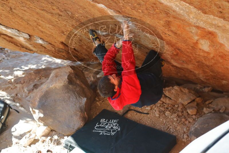 Bouldering in Hueco Tanks on 12/29/2019 with Blue Lizard Climbing and Yoga

Filename: SRM_20191229_1533030.jpg
Aperture: f/3.5
Shutter Speed: 1/400
Body: Canon EOS-1D Mark II
Lens: Canon EF 50mm f/1.8 II