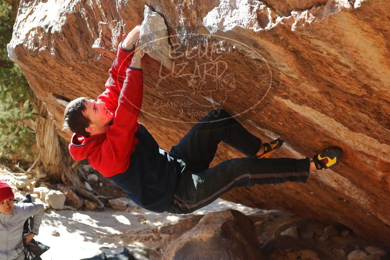 Bouldering in Hueco Tanks on 12/29/2019 with Blue Lizard Climbing and Yoga

Filename: SRM_20191229_1533180.jpg
Aperture: f/4.5
Shutter Speed: 1/400
Body: Canon EOS-1D Mark II
Lens: Canon EF 50mm f/1.8 II