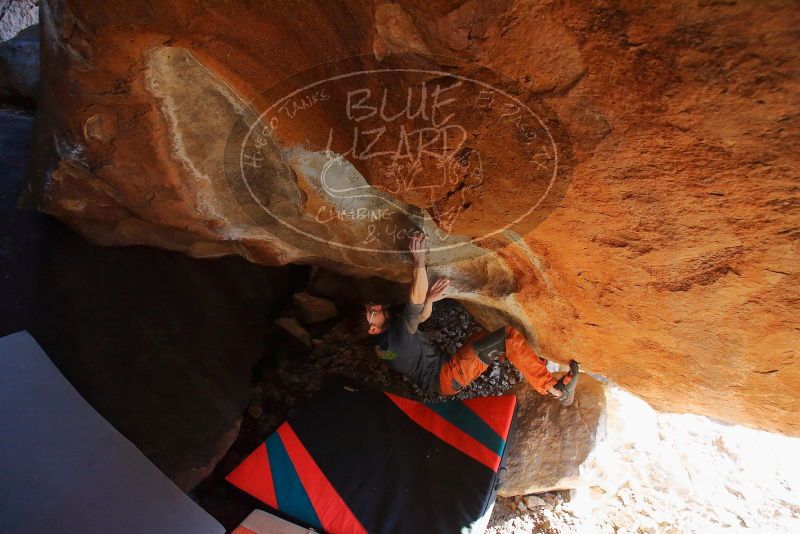 Bouldering in Hueco Tanks on 12/29/2019 with Blue Lizard Climbing and Yoga

Filename: SRM_20191229_1711390.jpg
Aperture: f/4.5
Shutter Speed: 1/200
Body: Canon EOS-1D Mark II
Lens: Canon EF 16-35mm f/2.8 L