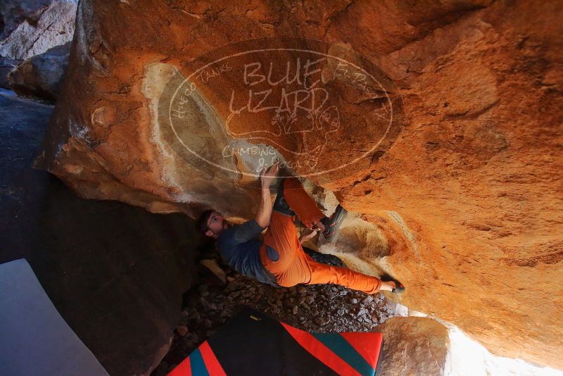 Bouldering in Hueco Tanks on 12/29/2019 with Blue Lizard Climbing and Yoga

Filename: SRM_20191229_1711490.jpg
Aperture: f/3.5
Shutter Speed: 1/200
Body: Canon EOS-1D Mark II
Lens: Canon EF 16-35mm f/2.8 L