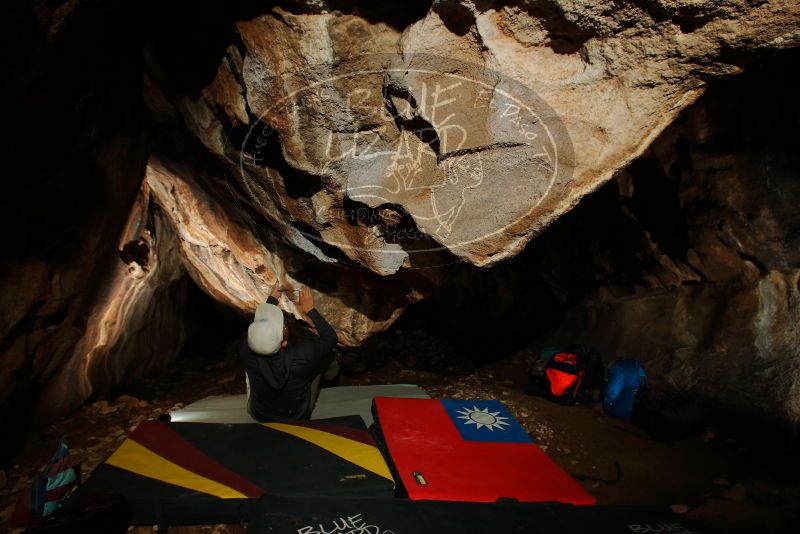 Bouldering in Hueco Tanks on 12/30/2019 with Blue Lizard Climbing and Yoga

Filename: SRM_20191230_1718510.jpg
Aperture: f/8.0
Shutter Speed: 1/250
Body: Canon EOS-1D Mark II
Lens: Canon EF 16-35mm f/2.8 L