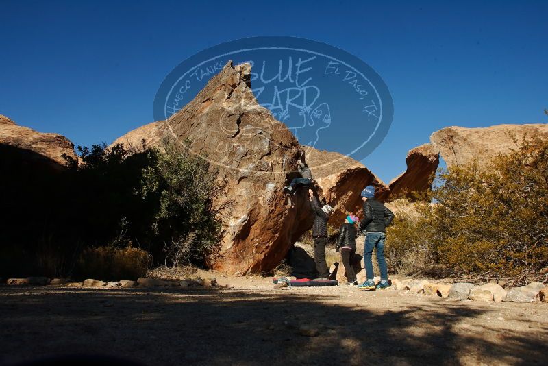 Bouldering in Hueco Tanks on 12/31/2019 with Blue Lizard Climbing and Yoga

Filename: SRM_20191231_1052461.jpg
Aperture: f/10.0
Shutter Speed: 1/320
Body: Canon EOS-1D Mark II
Lens: Canon EF 16-35mm f/2.8 L