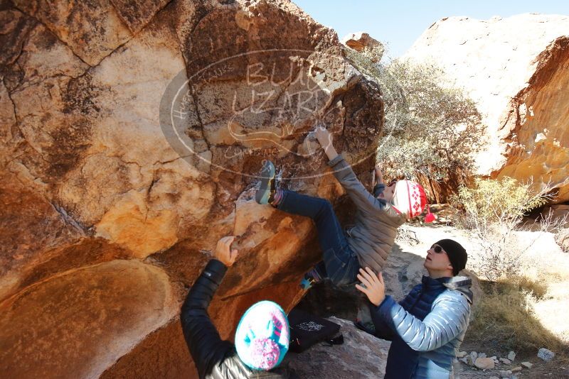 Bouldering in Hueco Tanks on 12/31/2019 with Blue Lizard Climbing and Yoga

Filename: SRM_20191231_1110340.jpg
Aperture: f/5.6
Shutter Speed: 1/320
Body: Canon EOS-1D Mark II
Lens: Canon EF 16-35mm f/2.8 L