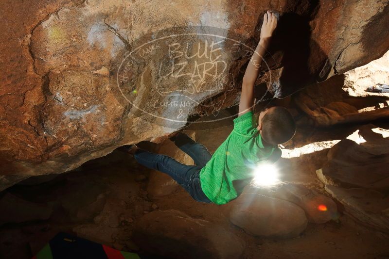 Bouldering in Hueco Tanks on 12/31/2019 with Blue Lizard Climbing and Yoga

Filename: SRM_20191231_1256510.jpg
Aperture: f/8.0
Shutter Speed: 1/250
Body: Canon EOS-1D Mark II
Lens: Canon EF 16-35mm f/2.8 L