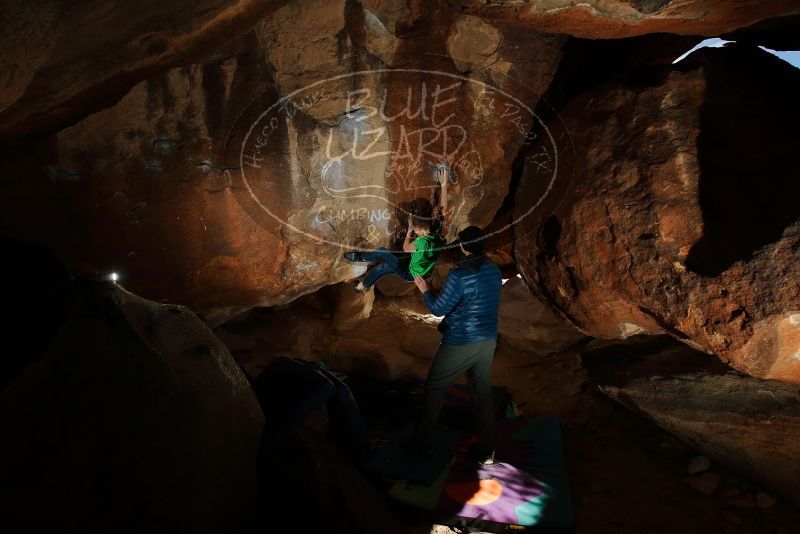 Bouldering in Hueco Tanks on 12/31/2019 with Blue Lizard Climbing and Yoga

Filename: SRM_20191231_1304330.jpg
Aperture: f/8.0
Shutter Speed: 1/250
Body: Canon EOS-1D Mark II
Lens: Canon EF 16-35mm f/2.8 L