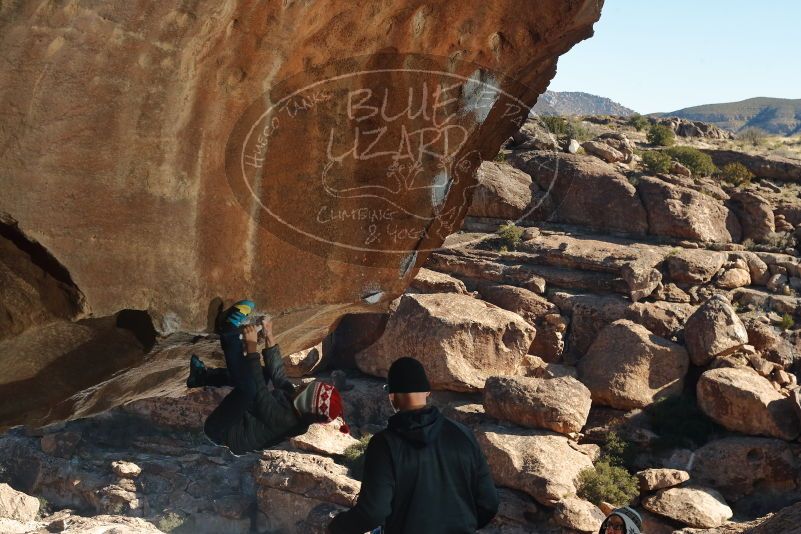 Bouldering in Hueco Tanks on 01/01/2020 with Blue Lizard Climbing and Yoga

Filename: SRM_20200101_1138250.jpg
Aperture: f/8.0
Shutter Speed: 1/250
Body: Canon EOS-1D Mark II
Lens: Canon EF 50mm f/1.8 II