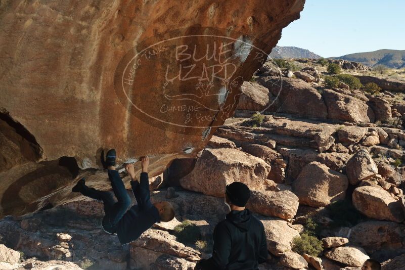 Bouldering in Hueco Tanks on 01/01/2020 with Blue Lizard Climbing and Yoga

Filename: SRM_20200101_1139120.jpg
Aperture: f/8.0
Shutter Speed: 1/250
Body: Canon EOS-1D Mark II
Lens: Canon EF 50mm f/1.8 II