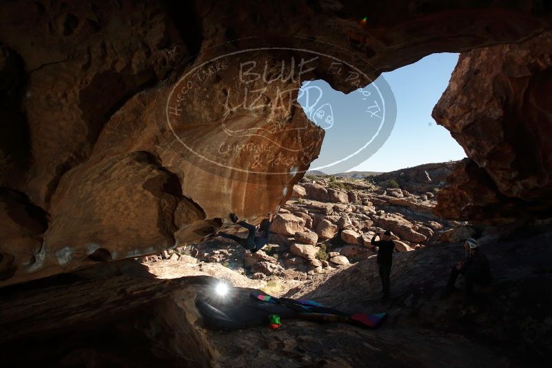 Bouldering in Hueco Tanks on 01/01/2020 with Blue Lizard Climbing and Yoga

Filename: SRM_20200101_1157370.jpg
Aperture: f/8.0
Shutter Speed: 1/250
Body: Canon EOS-1D Mark II
Lens: Canon EF 16-35mm f/2.8 L