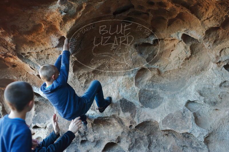 Bouldering in Hueco Tanks on 01/01/2020 with Blue Lizard Climbing and Yoga

Filename: SRM_20200101_1554050.jpg
Aperture: f/2.8
Shutter Speed: 1/250
Body: Canon EOS-1D Mark II
Lens: Canon EF 50mm f/1.8 II