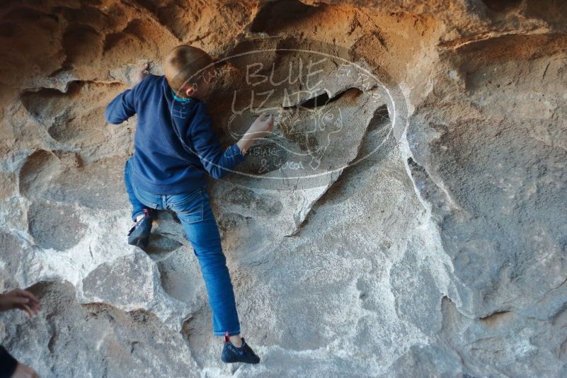 Bouldering in Hueco Tanks on 01/01/2020 with Blue Lizard Climbing and Yoga

Filename: SRM_20200101_1554220.jpg
Aperture: f/2.2
Shutter Speed: 1/250
Body: Canon EOS-1D Mark II
Lens: Canon EF 50mm f/1.8 II