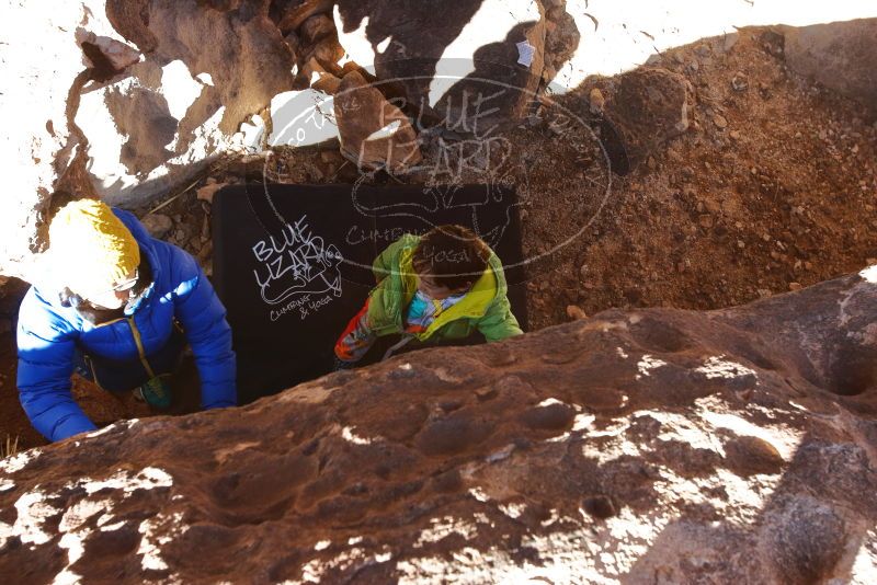 Bouldering in Hueco Tanks on 01/03/2020 with Blue Lizard Climbing and Yoga

Filename: SRM_20200103_1235040.jpg
Aperture: f/6.3
Shutter Speed: 1/250
Body: Canon EOS-1D Mark II
Lens: Canon EF 16-35mm f/2.8 L