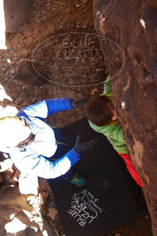 Bouldering in Hueco Tanks on 01/03/2020 with Blue Lizard Climbing and Yoga

Filename: SRM_20200103_1235370.jpg
Aperture: f/5.6
Shutter Speed: 1/250
Body: Canon EOS-1D Mark II
Lens: Canon EF 16-35mm f/2.8 L