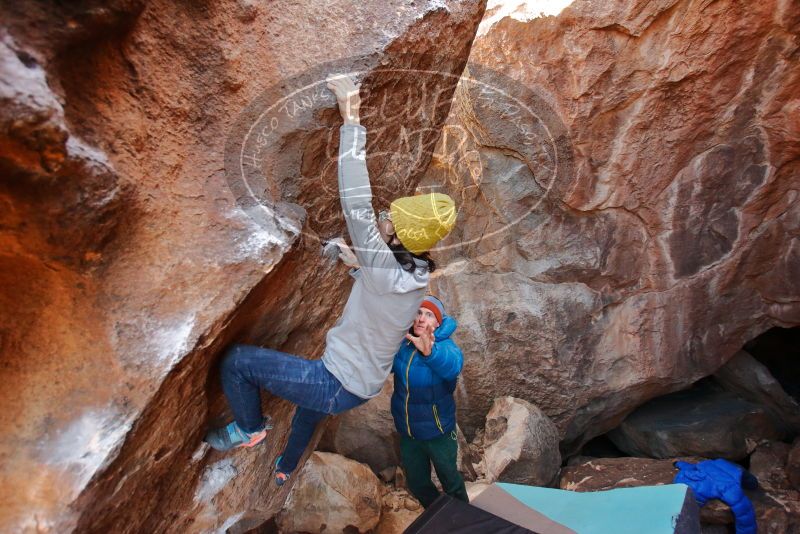 Bouldering in Hueco Tanks on 01/03/2020 with Blue Lizard Climbing and Yoga

Filename: SRM_20200103_1425430.jpg
Aperture: f/4.0
Shutter Speed: 1/250
Body: Canon EOS-1D Mark II
Lens: Canon EF 16-35mm f/2.8 L