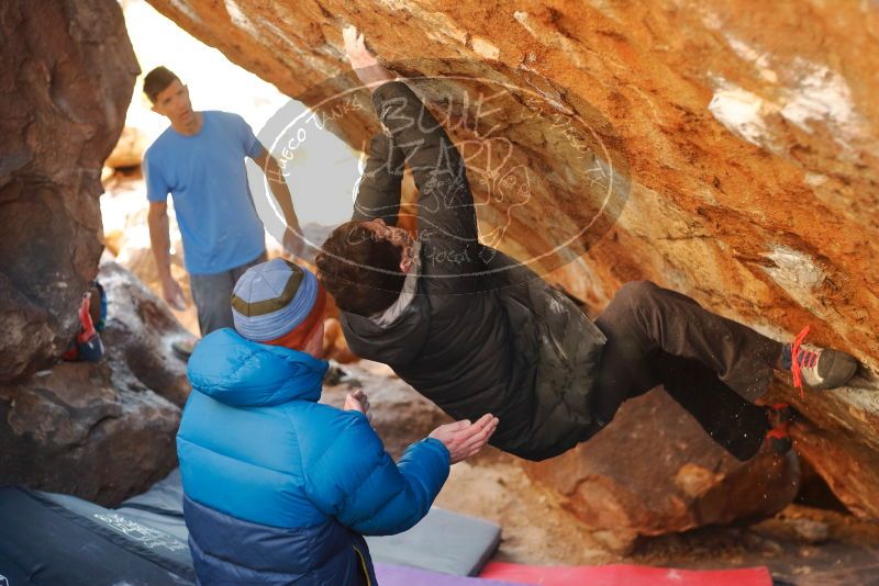 Bouldering in Hueco Tanks on 01/03/2020 with Blue Lizard Climbing and Yoga

Filename: SRM_20200103_1613280.jpg
Aperture: f/2.8
Shutter Speed: 1/250
Body: Canon EOS-1D Mark II
Lens: Canon EF 50mm f/1.8 II