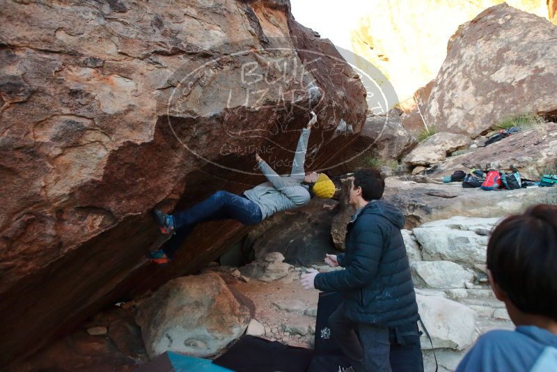 Bouldering in Hueco Tanks on 01/03/2020 with Blue Lizard Climbing and Yoga

Filename: SRM_20200103_1809200.jpg
Aperture: f/5.0
Shutter Speed: 1/200
Body: Canon EOS-1D Mark II
Lens: Canon EF 16-35mm f/2.8 L