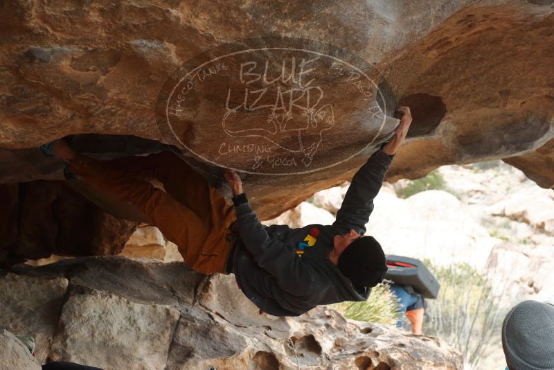 Bouldering in Hueco Tanks on 01/02/2020 with Blue Lizard Climbing and Yoga

Filename: SRM_20200102_1112210.jpg
Aperture: f/5.0
Shutter Speed: 1/200
Body: Canon EOS-1D Mark II
Lens: Canon EF 50mm f/1.8 II