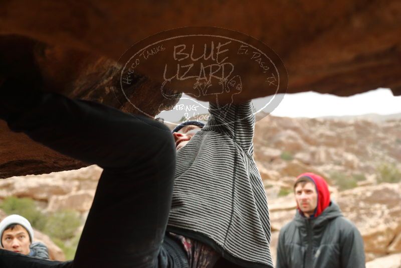 Bouldering in Hueco Tanks on 01/02/2020 with Blue Lizard Climbing and Yoga

Filename: SRM_20200102_1157460.jpg
Aperture: f/4.0
Shutter Speed: 1/250
Body: Canon EOS-1D Mark II
Lens: Canon EF 50mm f/1.8 II