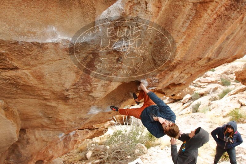 Bouldering in Hueco Tanks on 01/02/2020 with Blue Lizard Climbing and Yoga

Filename: SRM_20200102_1319350.jpg
Aperture: f/5.0
Shutter Speed: 1/250
Body: Canon EOS-1D Mark II
Lens: Canon EF 16-35mm f/2.8 L