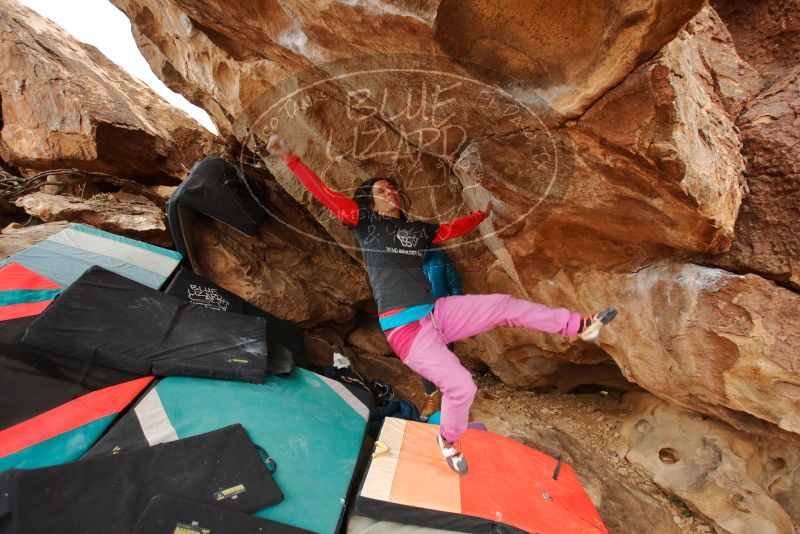 Bouldering in Hueco Tanks on 01/02/2020 with Blue Lizard Climbing and Yoga

Filename: SRM_20200102_1345562.jpg
Aperture: f/3.5
Shutter Speed: 1/250
Body: Canon EOS-1D Mark II
Lens: Canon EF 16-35mm f/2.8 L