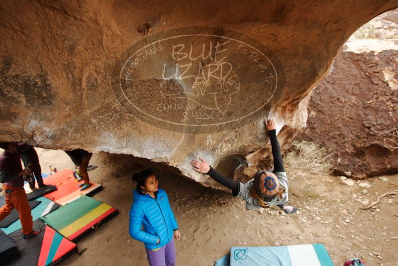 Bouldering in Hueco Tanks on 01/02/2020 with Blue Lizard Climbing and Yoga

Filename: SRM_20200102_1440520.jpg
Aperture: f/4.0
Shutter Speed: 1/250
Body: Canon EOS-1D Mark II
Lens: Canon EF 16-35mm f/2.8 L