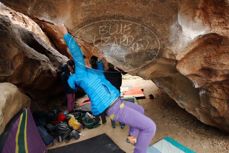 Bouldering in Hueco Tanks on 01/02/2020 with Blue Lizard Climbing and Yoga

Filename: SRM_20200102_1456151.jpg
Aperture: f/3.5
Shutter Speed: 1/250
Body: Canon EOS-1D Mark II
Lens: Canon EF 16-35mm f/2.8 L