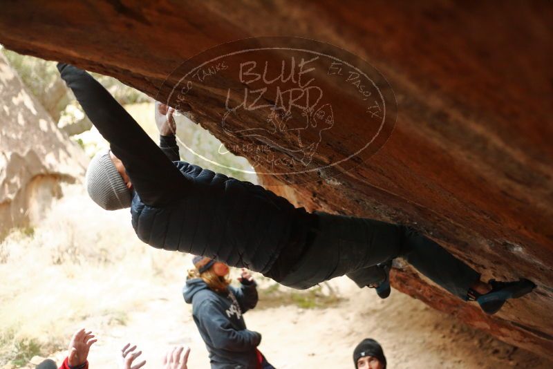 Bouldering in Hueco Tanks on 01/02/2020 with Blue Lizard Climbing and Yoga

Filename: SRM_20200102_1502150.jpg
Aperture: f/2.2
Shutter Speed: 1/250
Body: Canon EOS-1D Mark II
Lens: Canon EF 50mm f/1.8 II