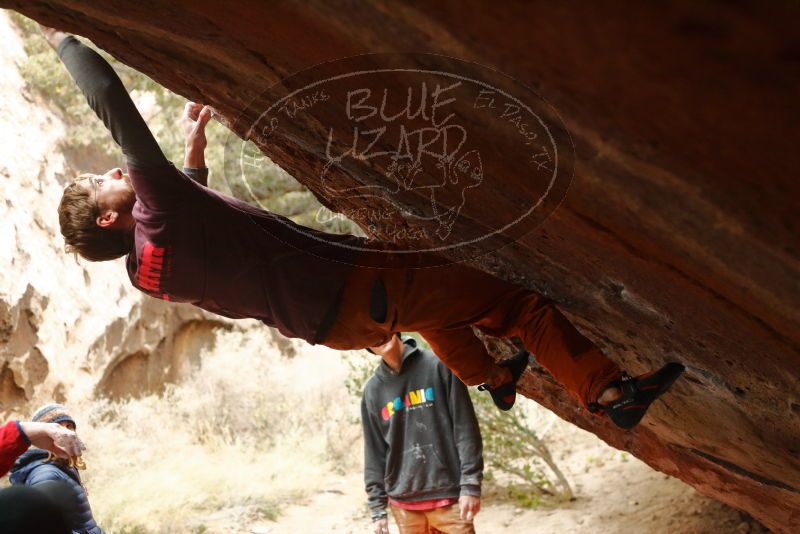 Bouldering in Hueco Tanks on 01/02/2020 with Blue Lizard Climbing and Yoga

Filename: SRM_20200102_1509090.jpg
Aperture: f/3.2
Shutter Speed: 1/250
Body: Canon EOS-1D Mark II
Lens: Canon EF 50mm f/1.8 II