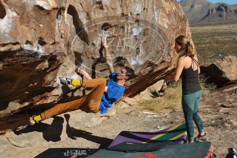 Bouldering in Hueco Tanks on 01/05/2020 with Blue Lizard Climbing and Yoga

Filename: SRM_20200105_1105280.jpg
Aperture: f/3.5
Shutter Speed: 1/1000
Body: Canon EOS-1D Mark II
Lens: Canon EF 50mm f/1.8 II