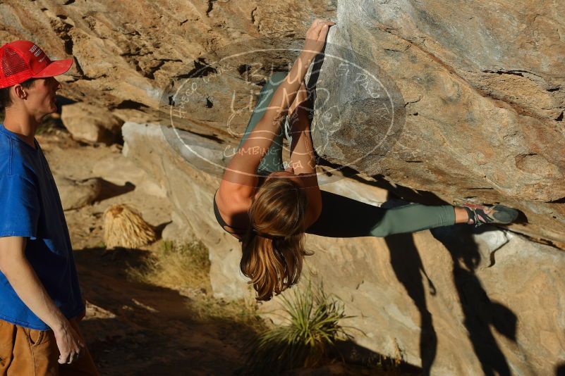 Bouldering in Hueco Tanks on 01/05/2020 with Blue Lizard Climbing and Yoga

Filename: SRM_20200105_1704450.jpg
Aperture: f/5.0
Shutter Speed: 1/640
Body: Canon EOS-1D Mark II
Lens: Canon EF 50mm f/1.8 II