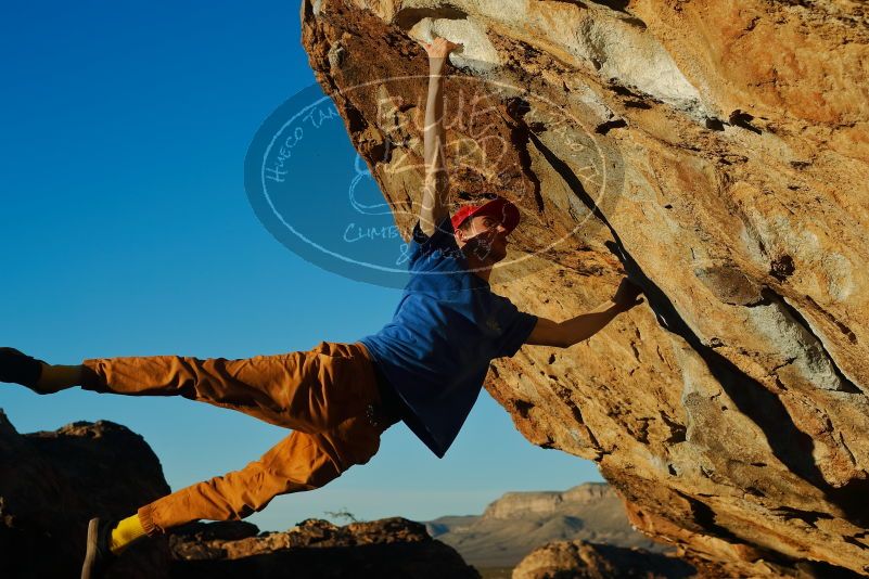 Bouldering in Hueco Tanks on 01/05/2020 with Blue Lizard Climbing and Yoga

Filename: SRM_20200105_1735562.jpg
Aperture: f/5.0
Shutter Speed: 1/1000
Body: Canon EOS-1D Mark II
Lens: Canon EF 50mm f/1.8 II