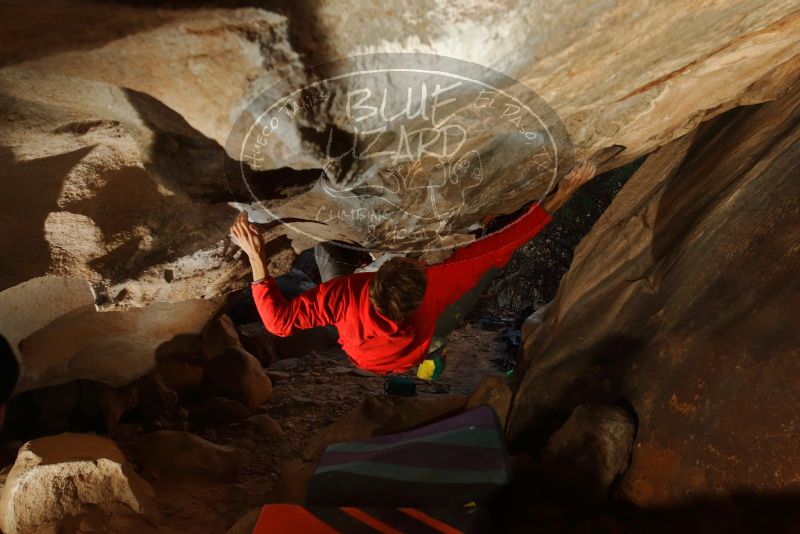 Bouldering in Hueco Tanks on 01/04/2020 with Blue Lizard Climbing and Yoga

Filename: SRM_20200104_1048500.jpg
Aperture: f/5.6
Shutter Speed: 1/250
Body: Canon EOS-1D Mark II
Lens: Canon EF 16-35mm f/2.8 L